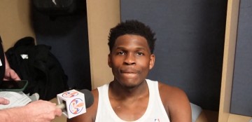 进化！爱德华兹对被包夹态度明显转变：不生气 传球后我们是4打3